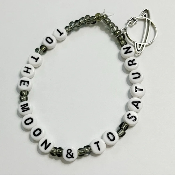 Taylor Swift Eras Tour Friendship Bracelet To The Moon And To Saturn with Charm - Picture 2 of 2